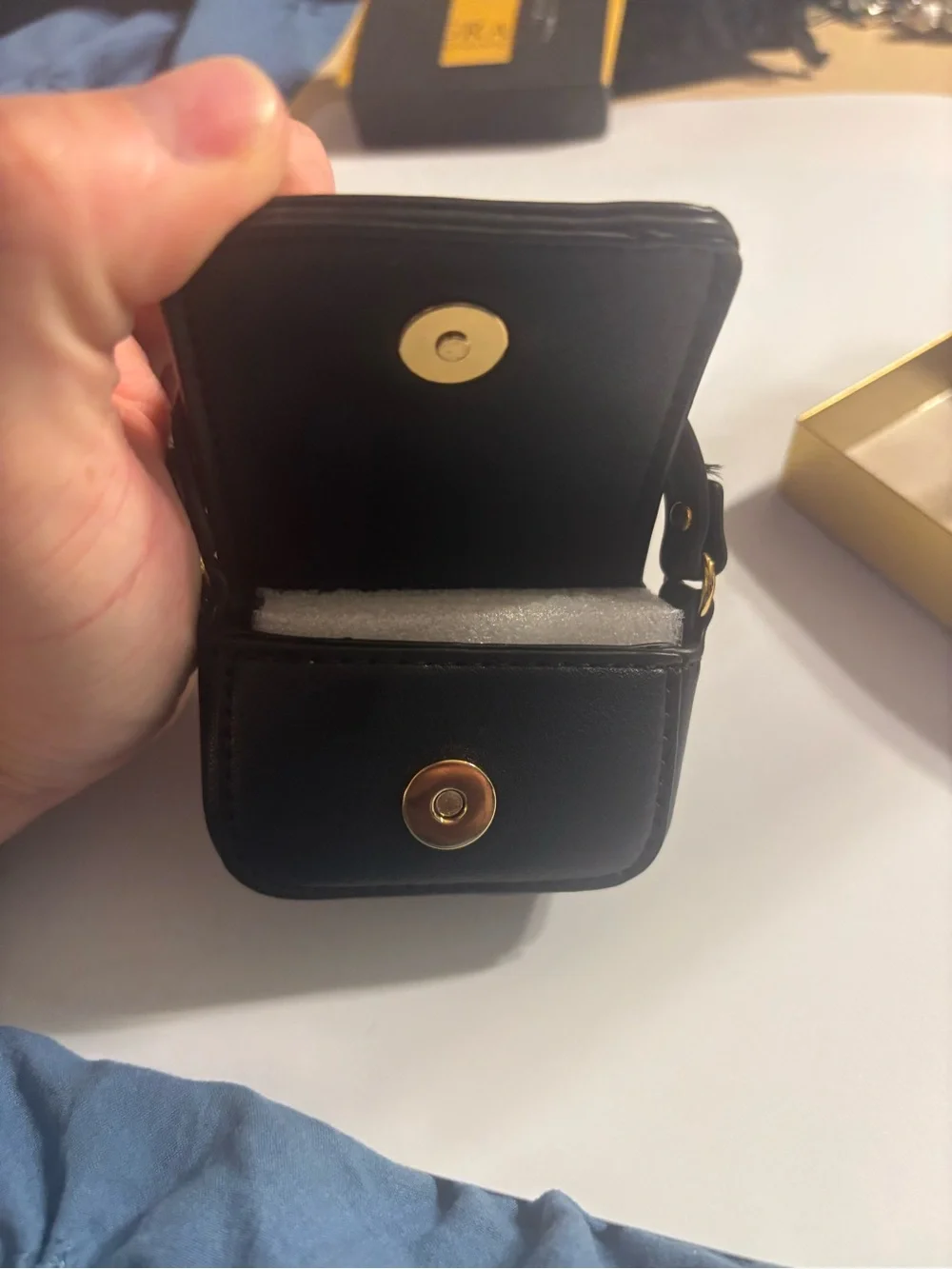 KARL LAGERFELD Black Mini earbuds holder
